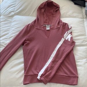 pink v-neck hoodie ✰